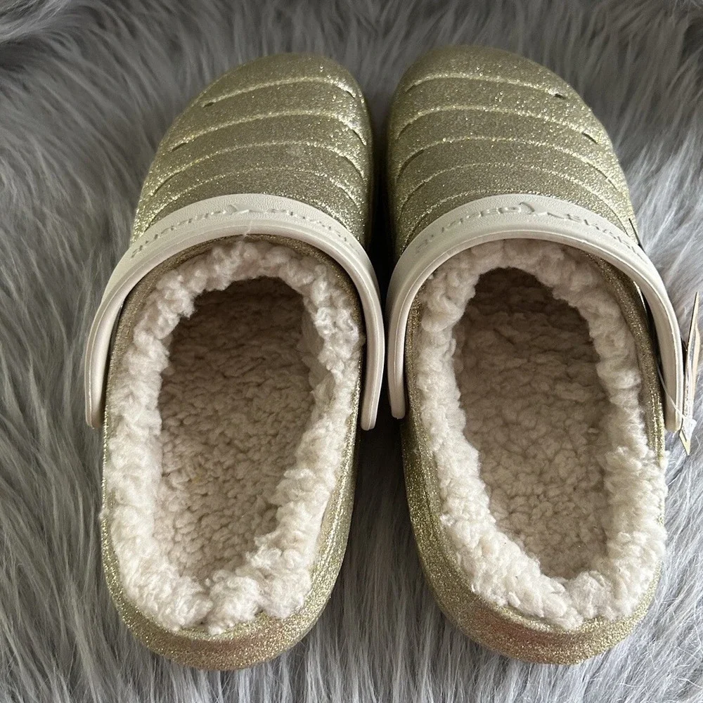 Rugged Shark Clogs Girls Size 2 Sparkly Gold Lined Slip On Shoes Sandals